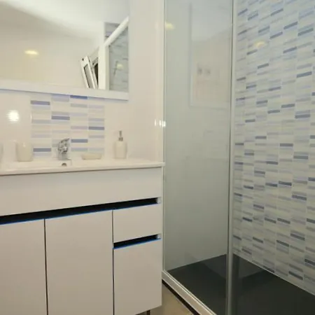 Apartment Miramar 63 *